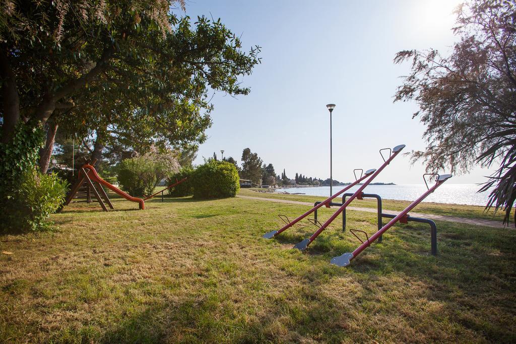 Daila Apartments Novigrad Istria Oda fotoğraf
