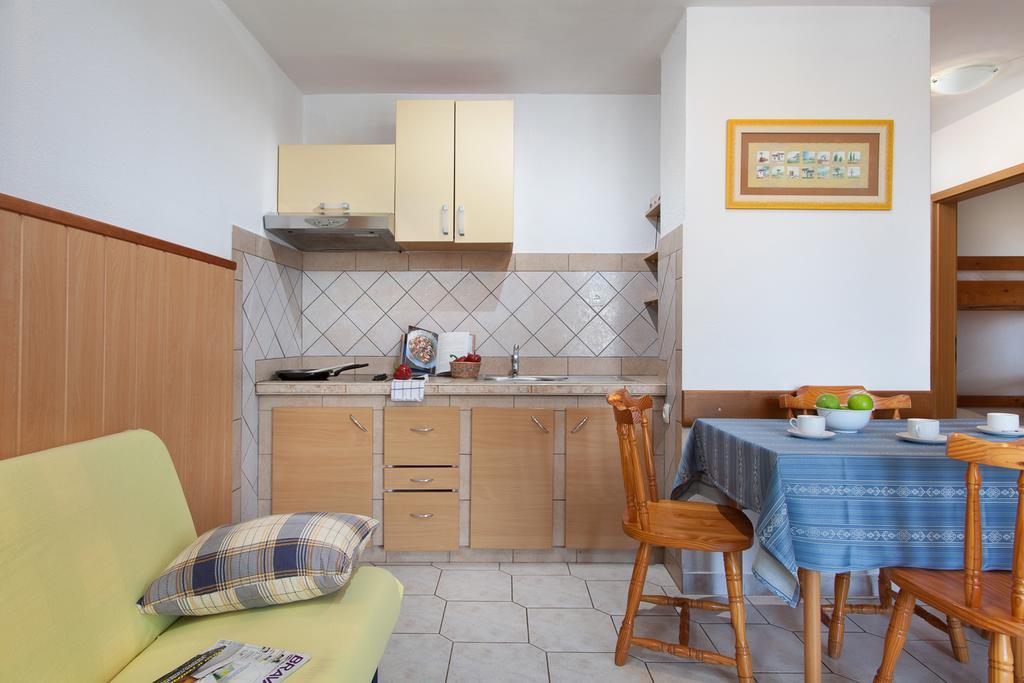 Daila Apartments Novigrad Istria Oda fotoğraf