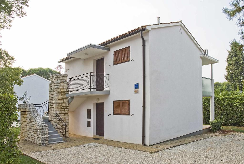 Daila Apartments Novigrad Istria Oda fotoğraf